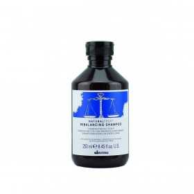 Rebalancing Shampoo 250ml Naturaltech Shampoo für die Haut mit Talgüberproduktion DAVINES DAVINES - 1